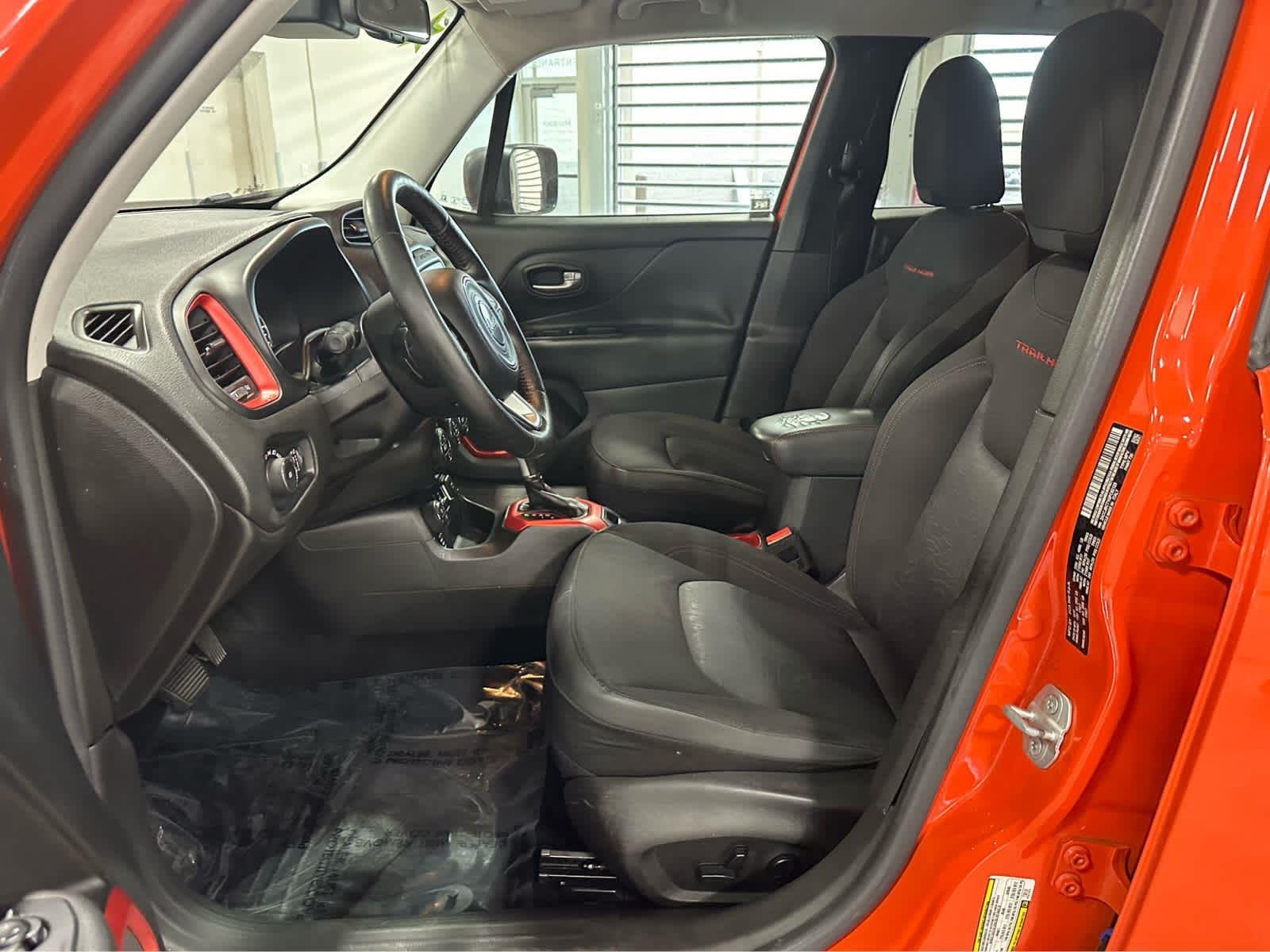 2016 Jeep Renegade Trailhawk - Photo 23
