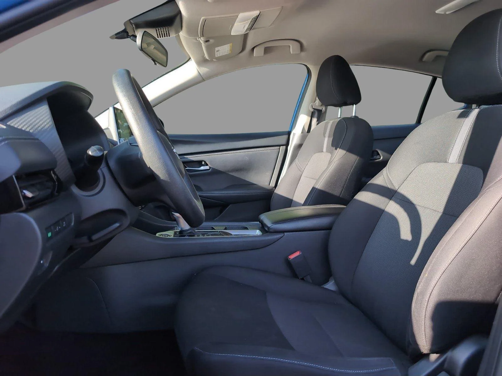 Used 2024 Electric Blue Metallic Nissan SV image 17