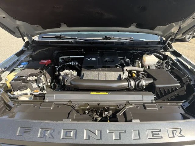 Used 2023 Beige Nissan PRO-4X image 26