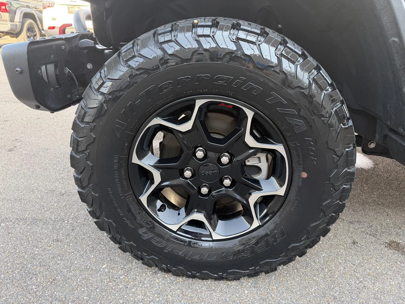 Used 2020 Black Clearcoat Jeep Recon image 25