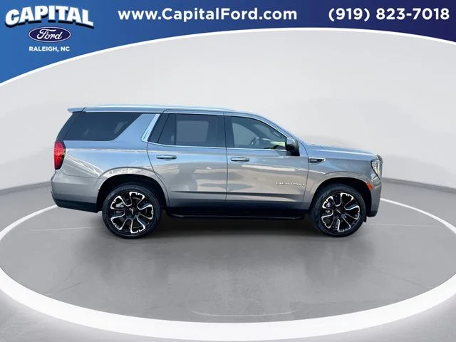 Used 2022 Gray GMC SLE image 9