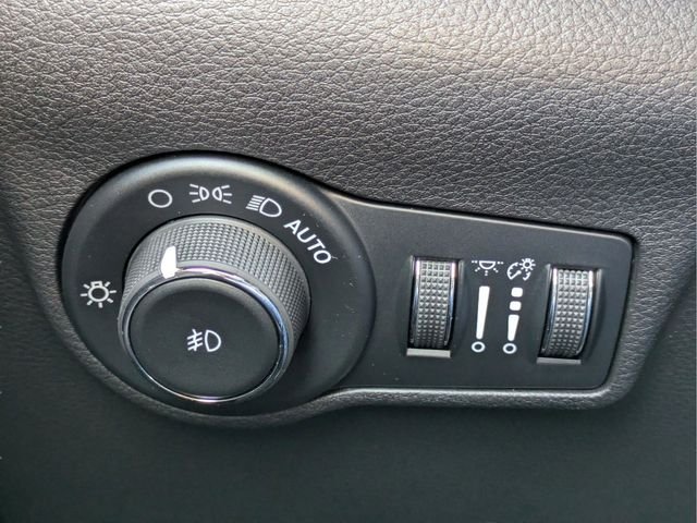 2026 Jeep Compass Latitude Altitude - Photo 26