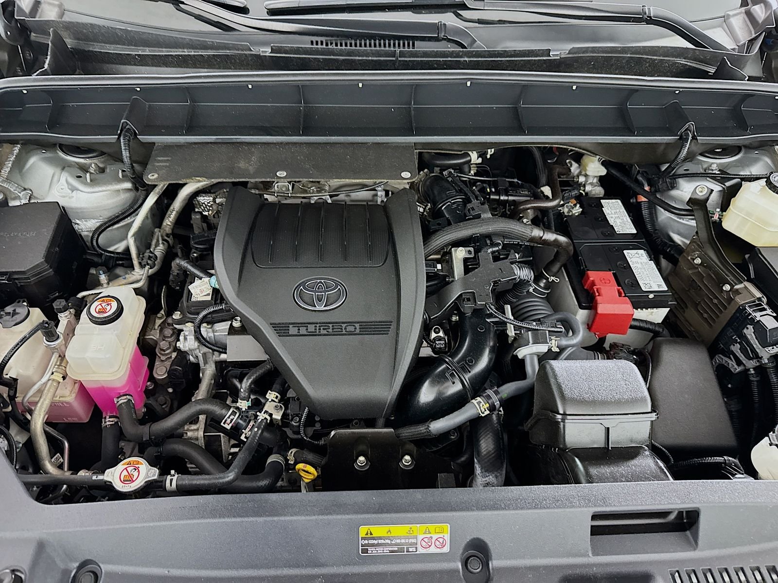 2025 Toyota Highlander XSE - Photo 10