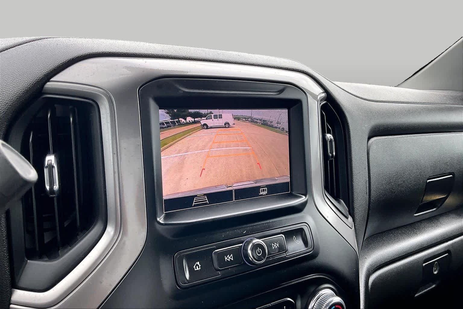 Used 2023 Summit White GMC Pro image 28