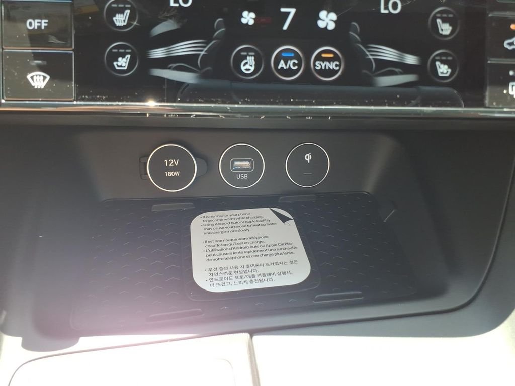 New 2026 White Genesis 3.3T Sport Prestige image 16