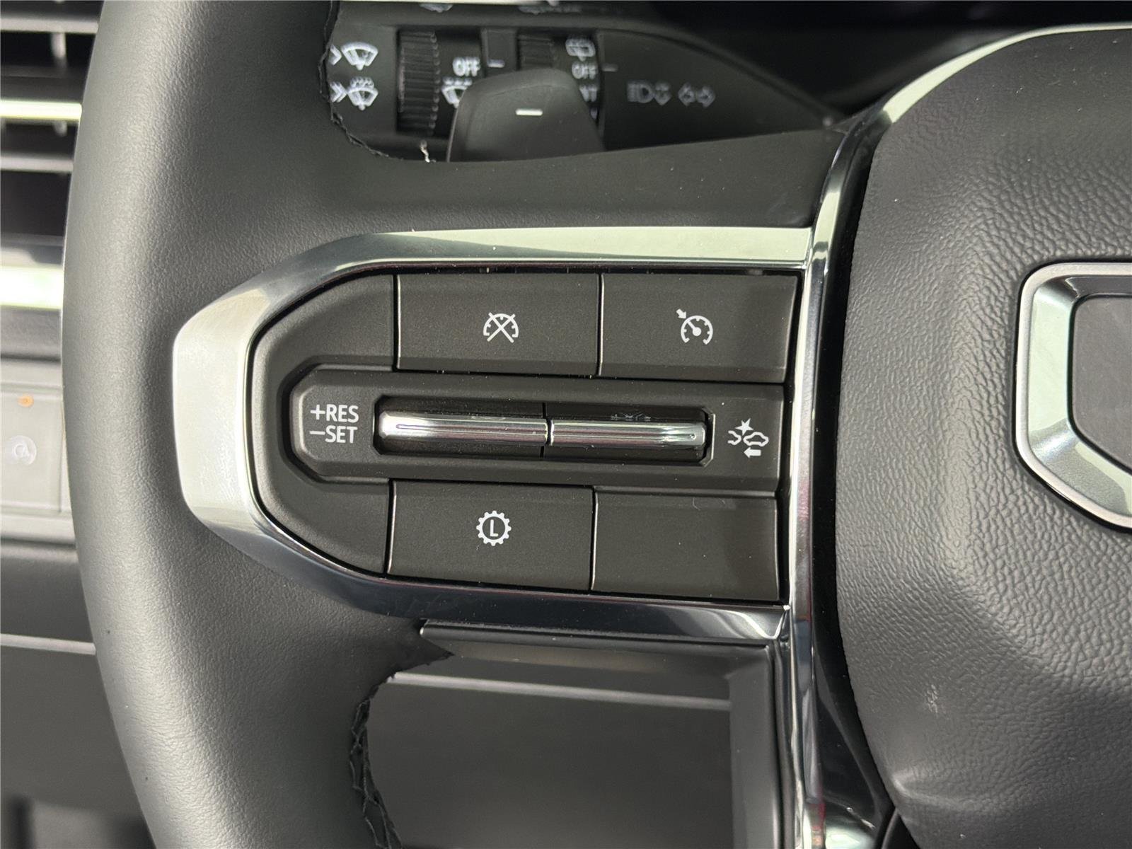2026 GMC Acadia Elevation - Photo 26