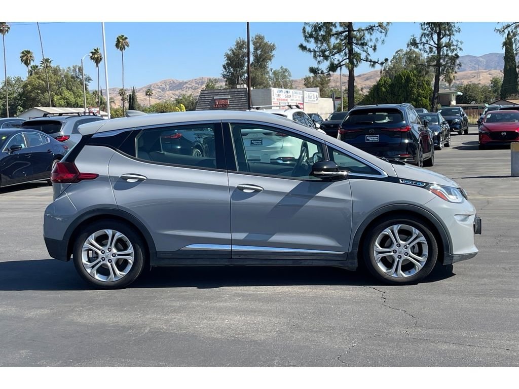 Used 2021 Slate Gray Metallic Chevrolet LT image 7