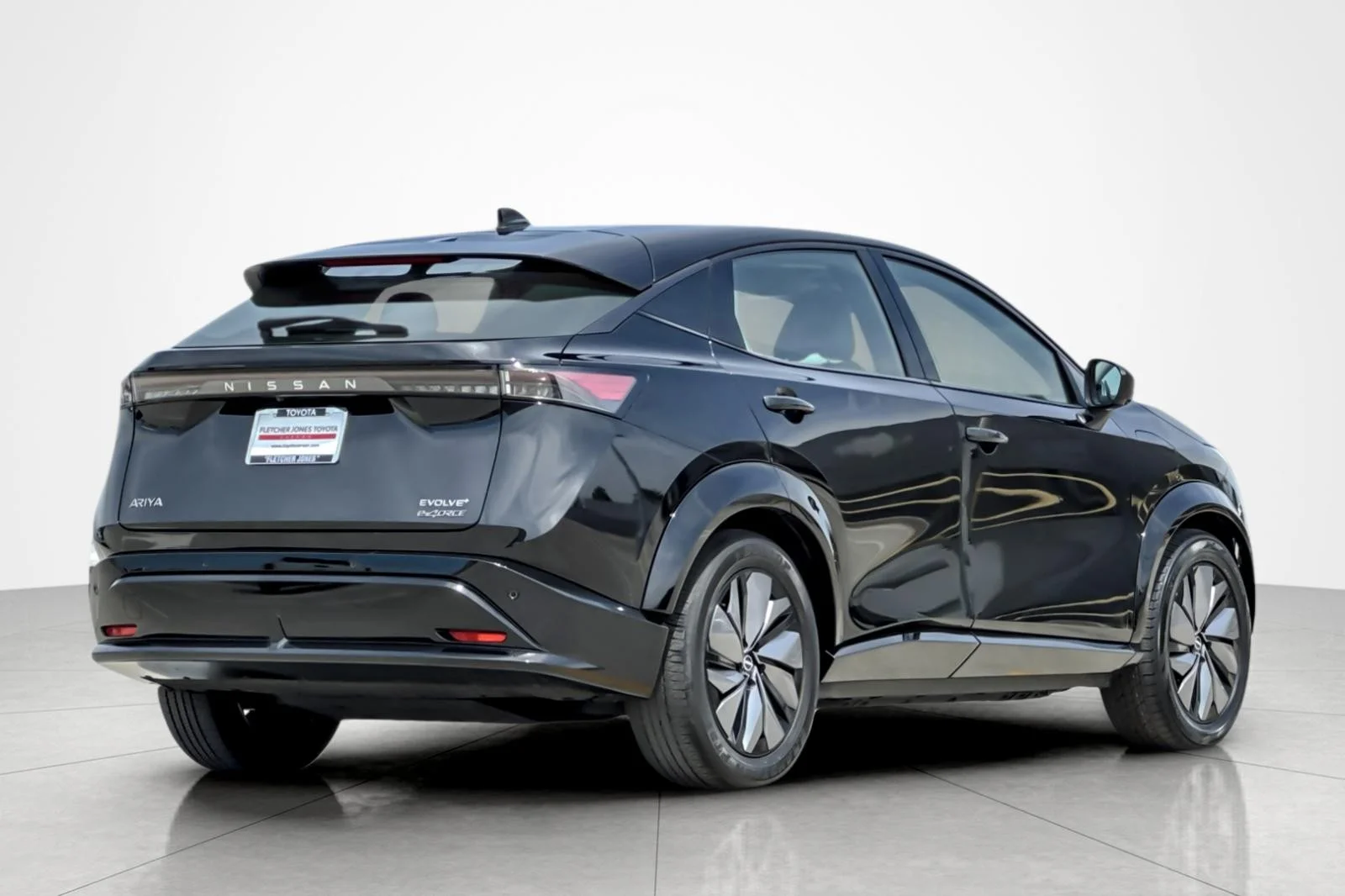 Used 2024 Black Diamond Pearl Nissan EVOLVE+ image 5