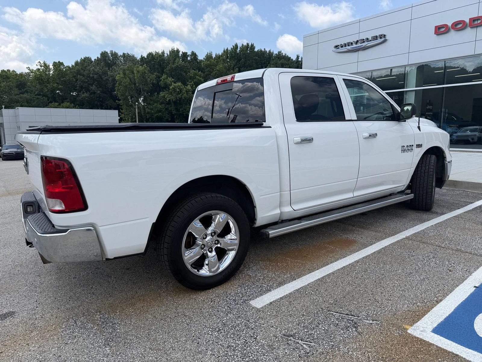 Used 2014 Bright White Clearcoat Ram Big Horn image 3