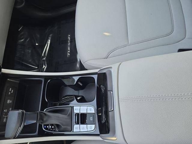New 2026 White Hyundai SEL AWD image 20