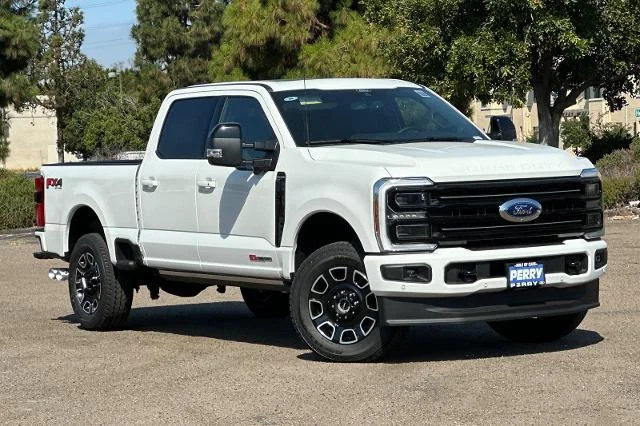 New 2026 Star White Metallic Tri-Coat Ford F-350® Platinum® image 24