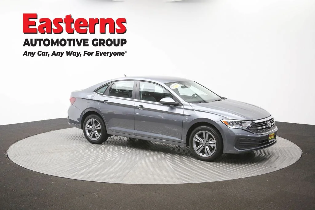 Used 2024 Silver Volkswagen 1.5T SE image 41