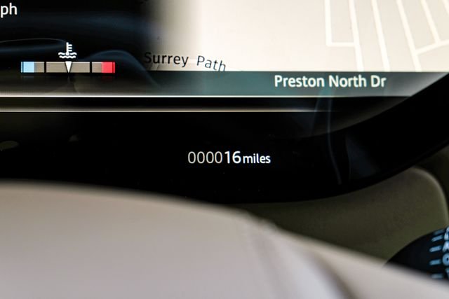 New 2026  Land Rover Dynamic SE image 24