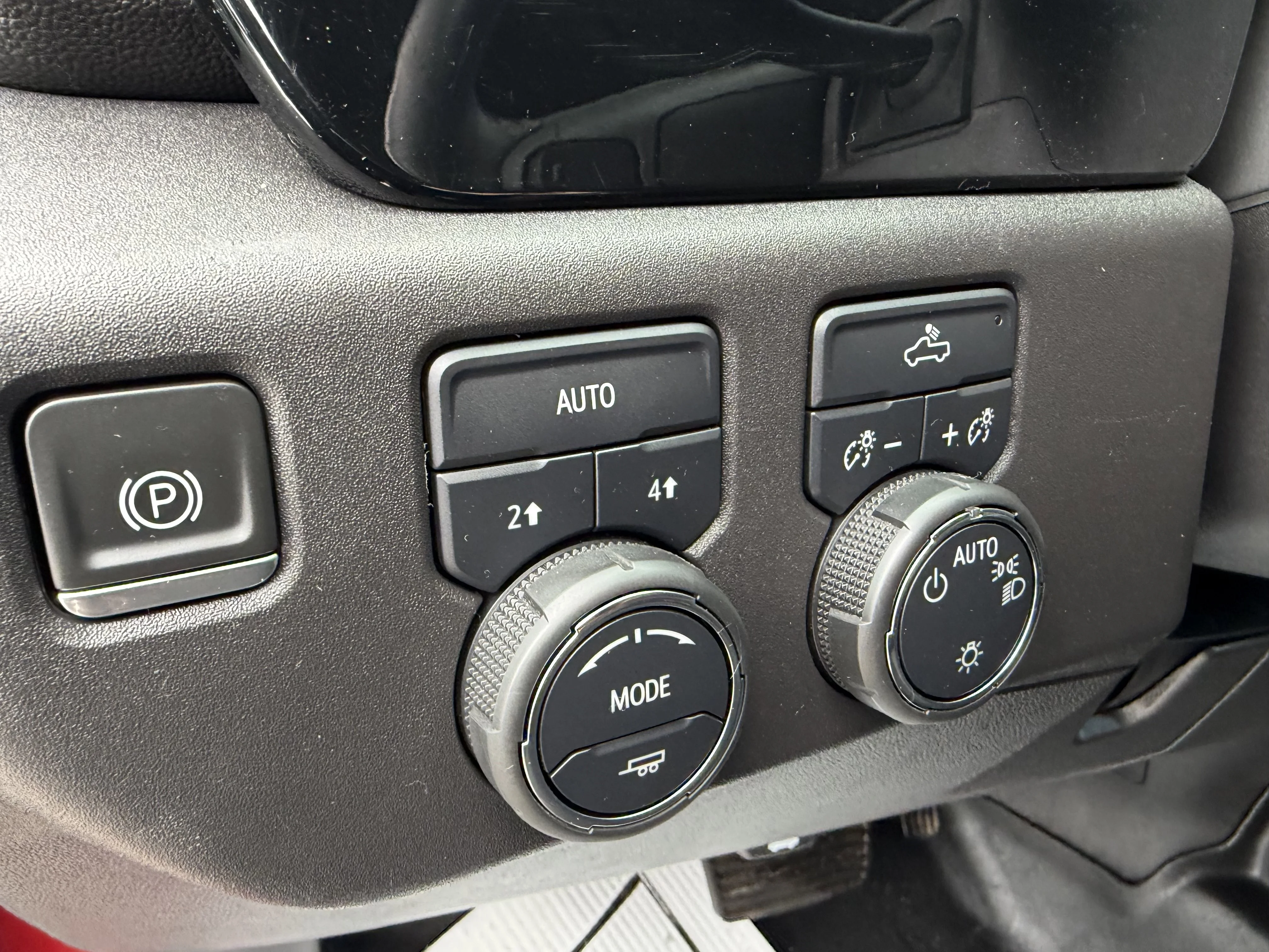 2023 Chevrolet Silverado 1500 LT - Photo 11