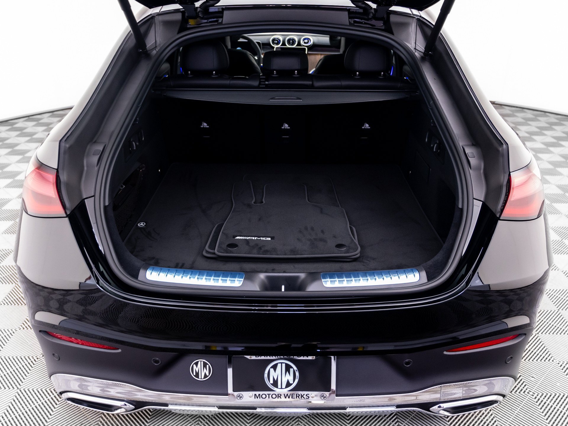 New 2027 Black Mercedes-Benz GLC 300 Coupe image 70