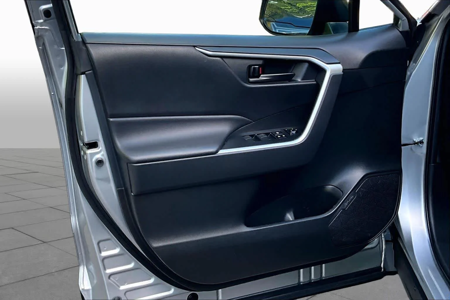 Used 2023 Silver Sky Metallic Toyota LE image 21