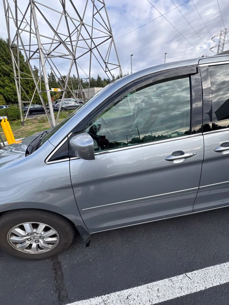 Used 2010 Silver Honda EX-L image 5