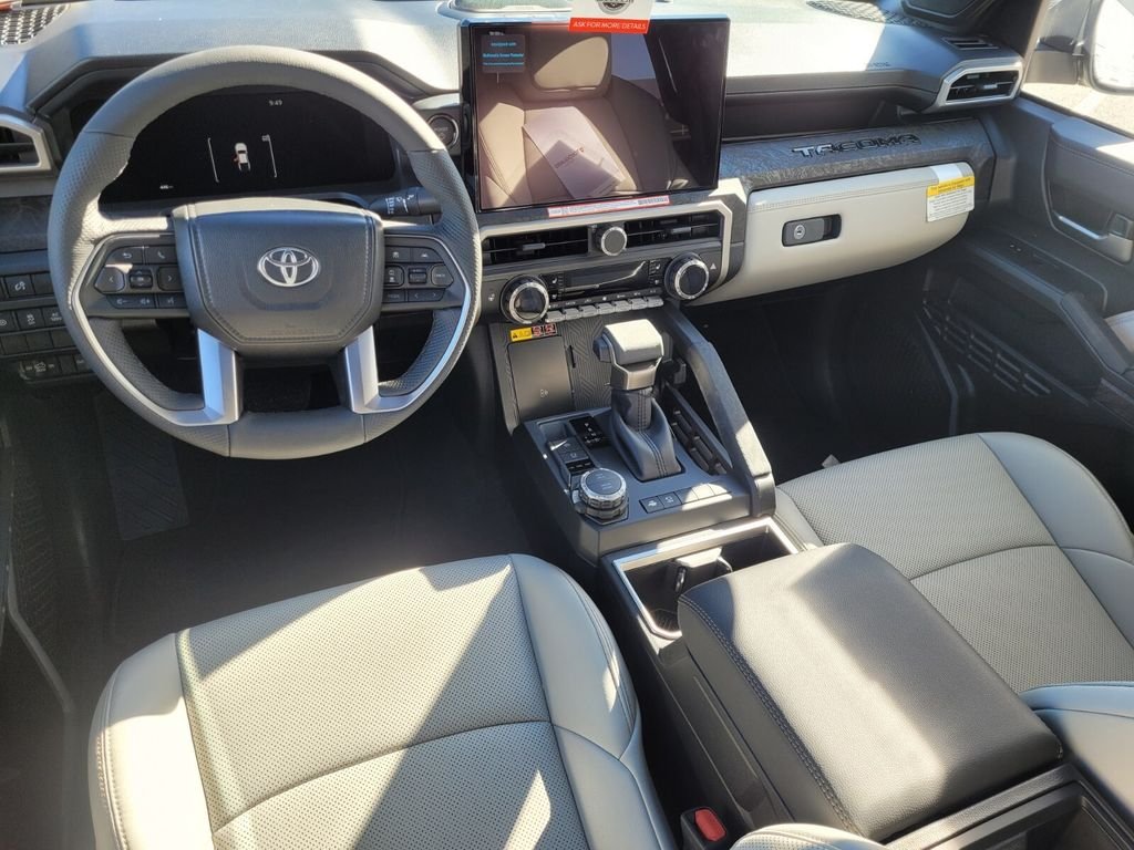 2025 Toyota Tacoma Limited - Photo 7