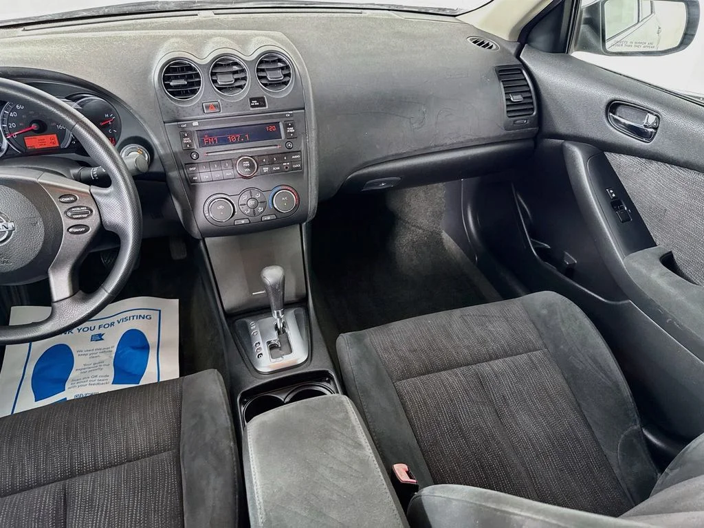 Used 2012 Brilliant Silver Metallic Nissan 2.5 S image 25
