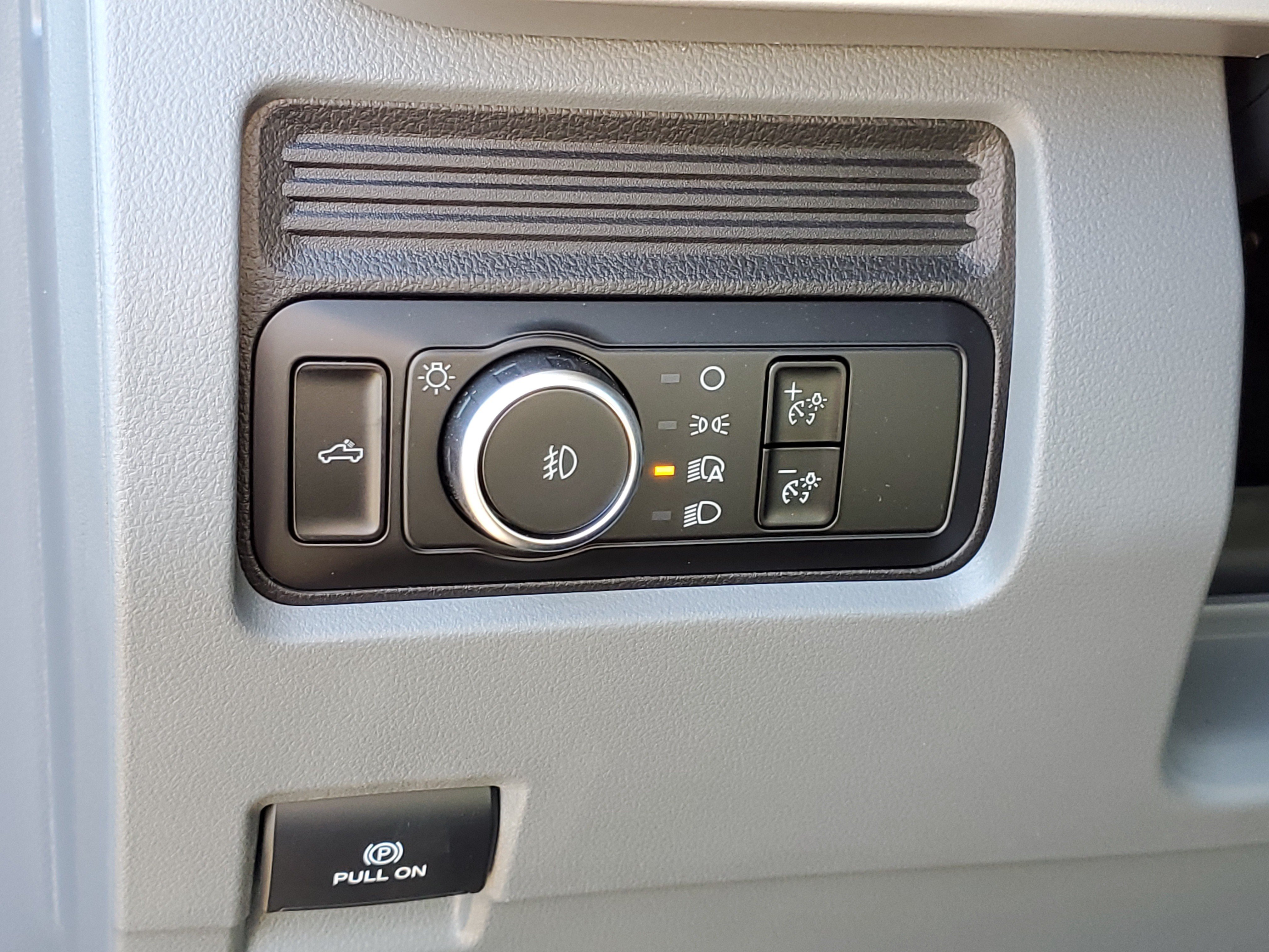 2025 Ford F-250 Super Duty XL - Photo 17