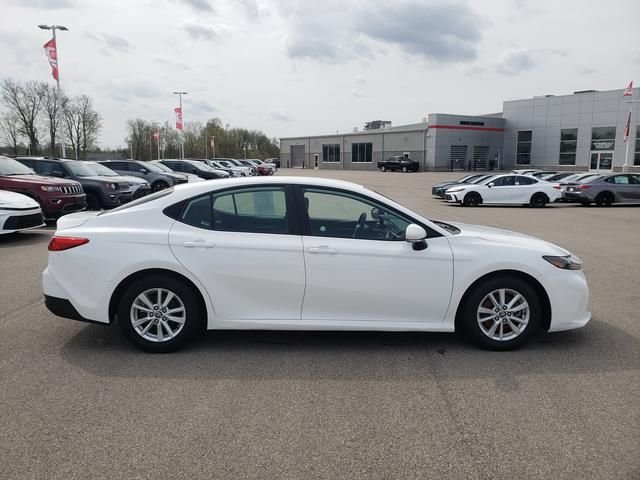 Used 2025 White Toyota LE image 4