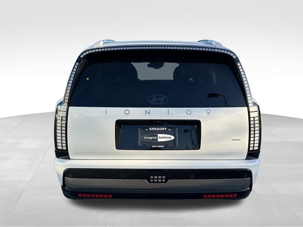 2026 Hyundai IONIQ 9 Performance Calligraphy - Photo 6