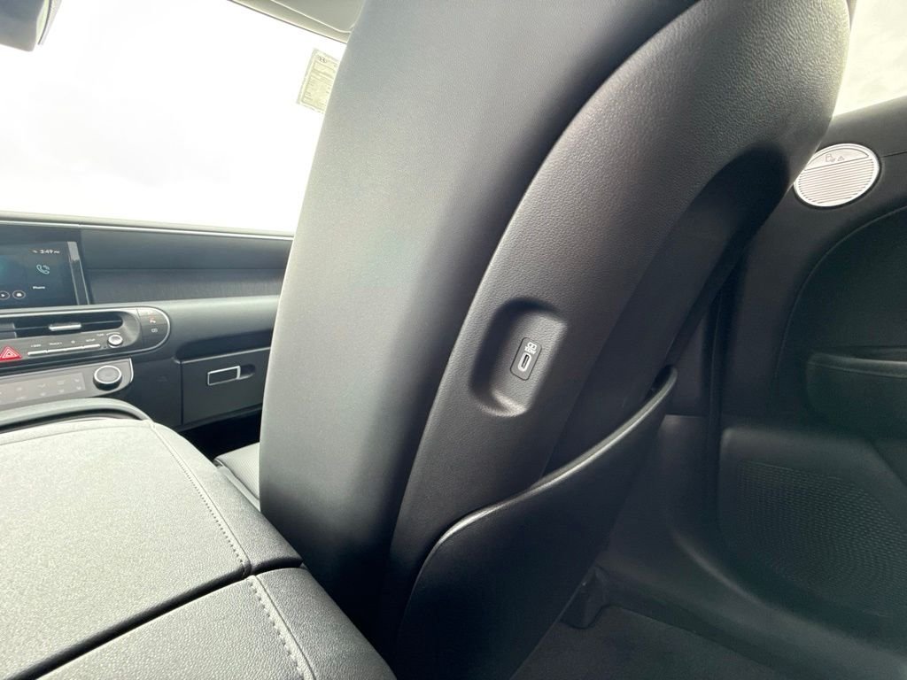 New 2026 White Hyundai SEL Premium AWD image 15