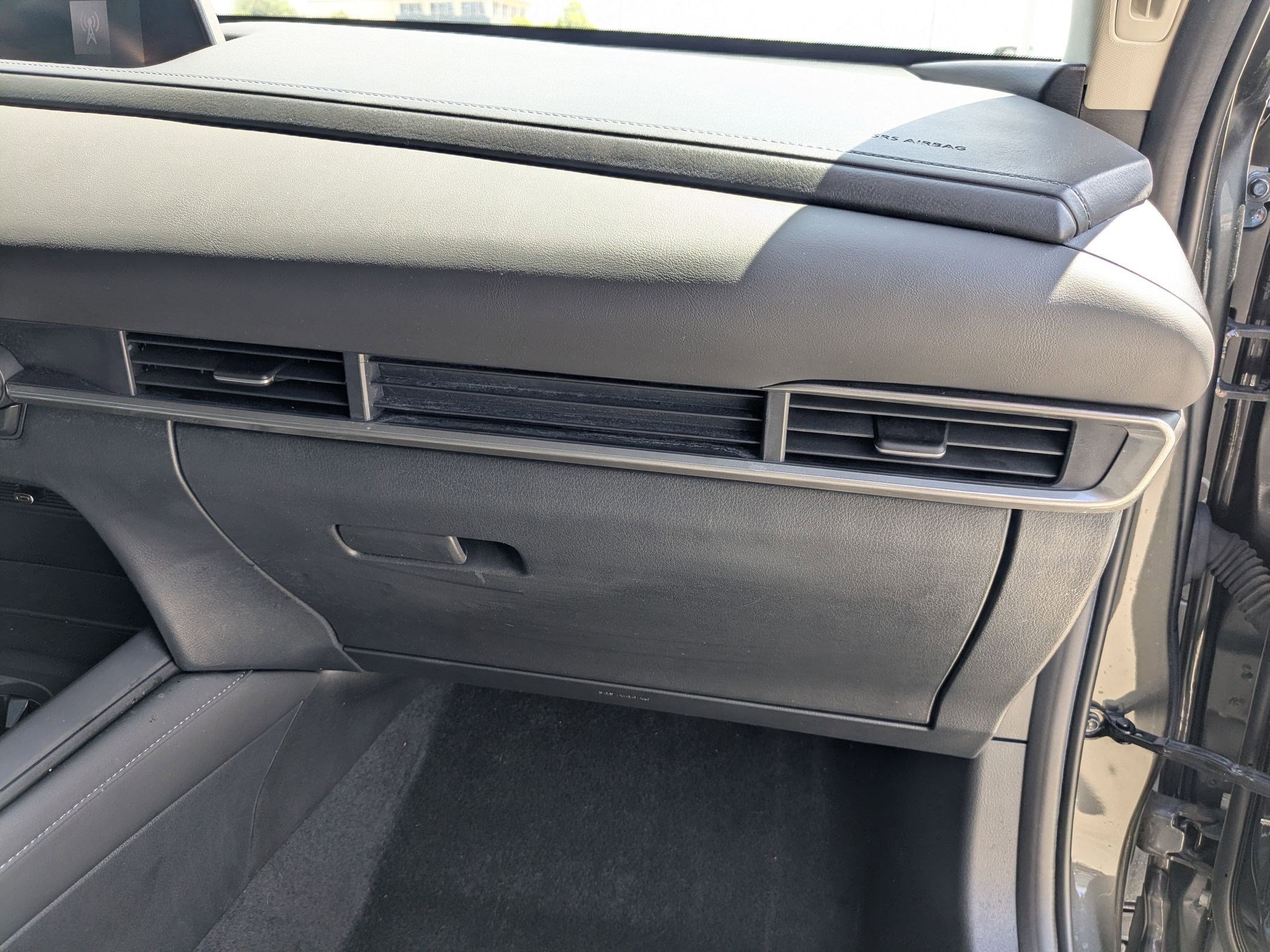 Certified Used 2021 Machine Gray Metallic Mazda Select image 30