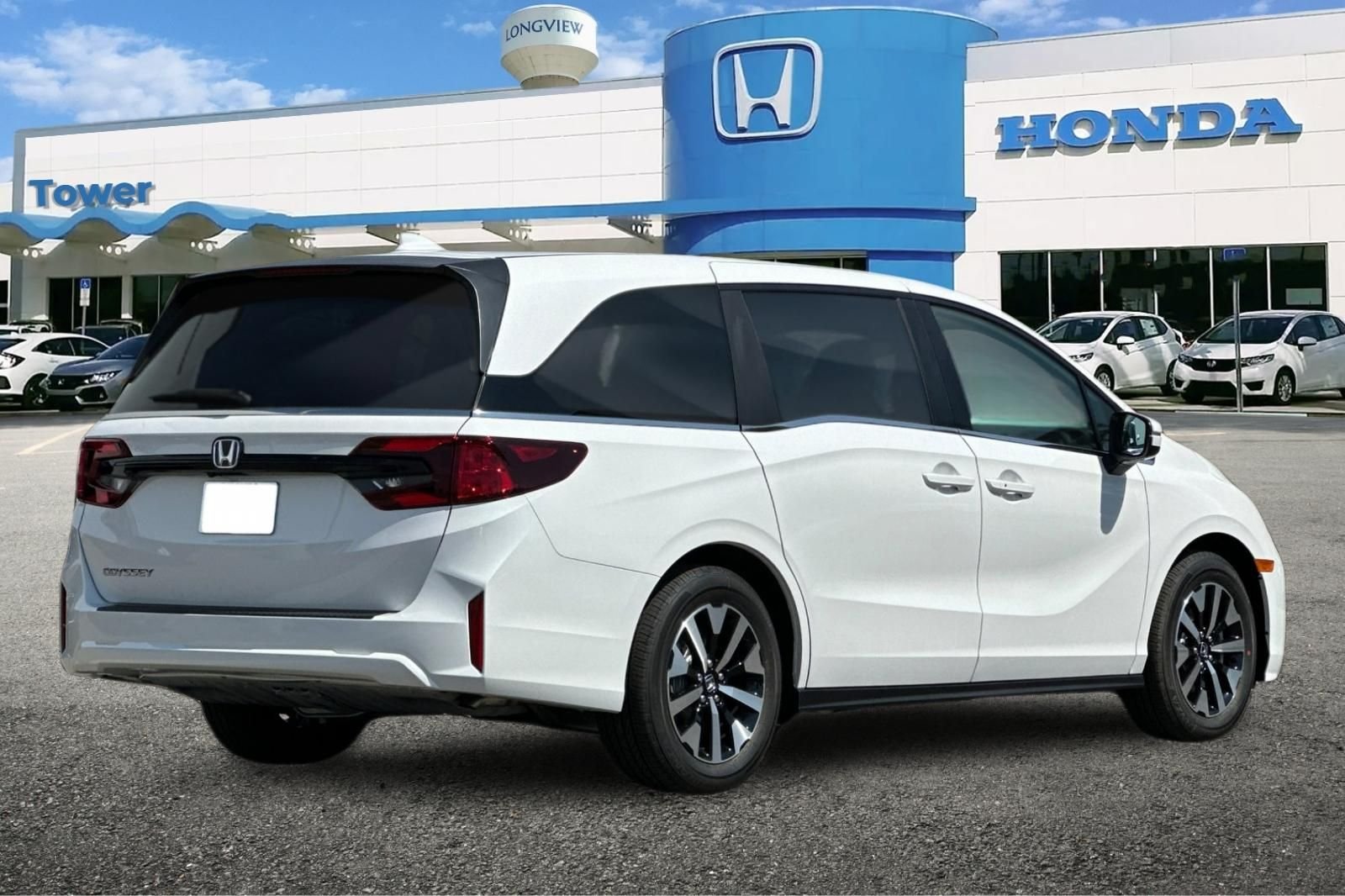 New 2026 Platinum White Pearl Honda EX-L image 4
