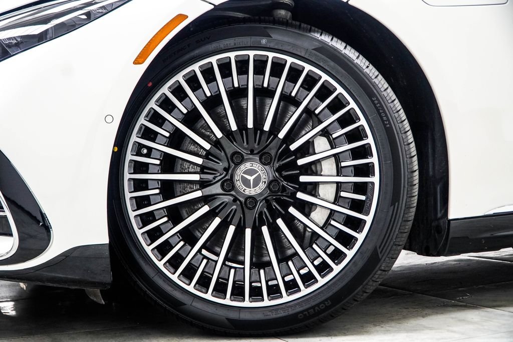 Used 2023 White Mercedes-Benz 580 image 6