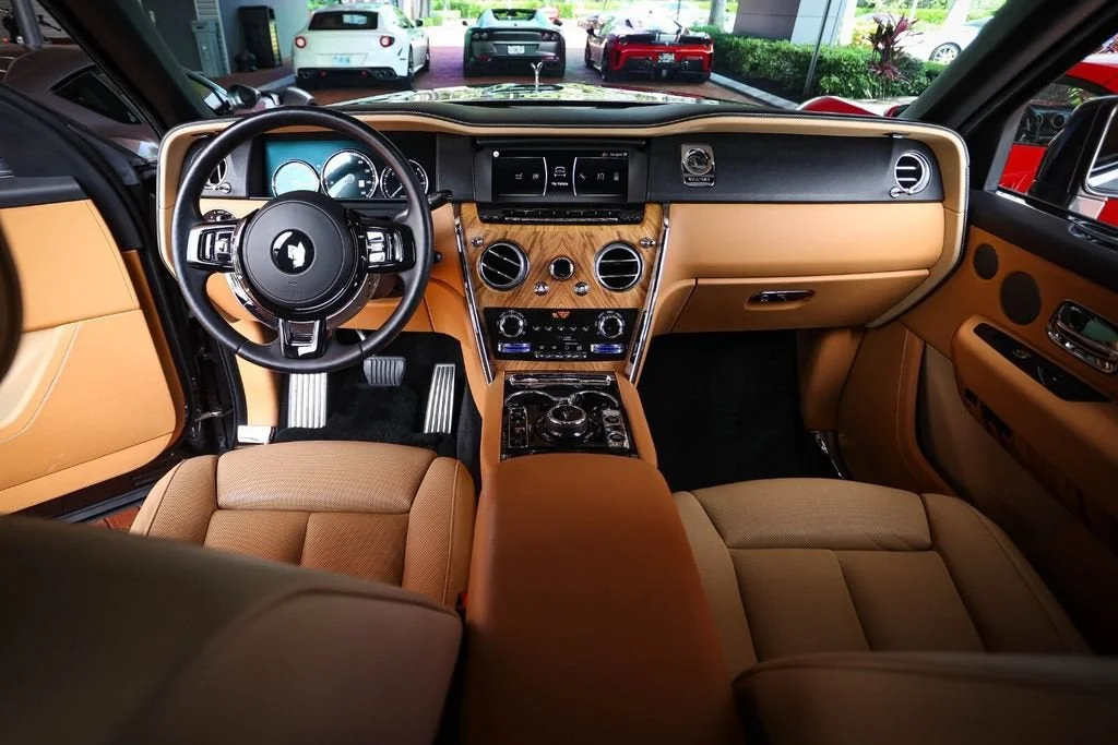 Used 2022 Gunmetal Rolls-Royce Base image 45