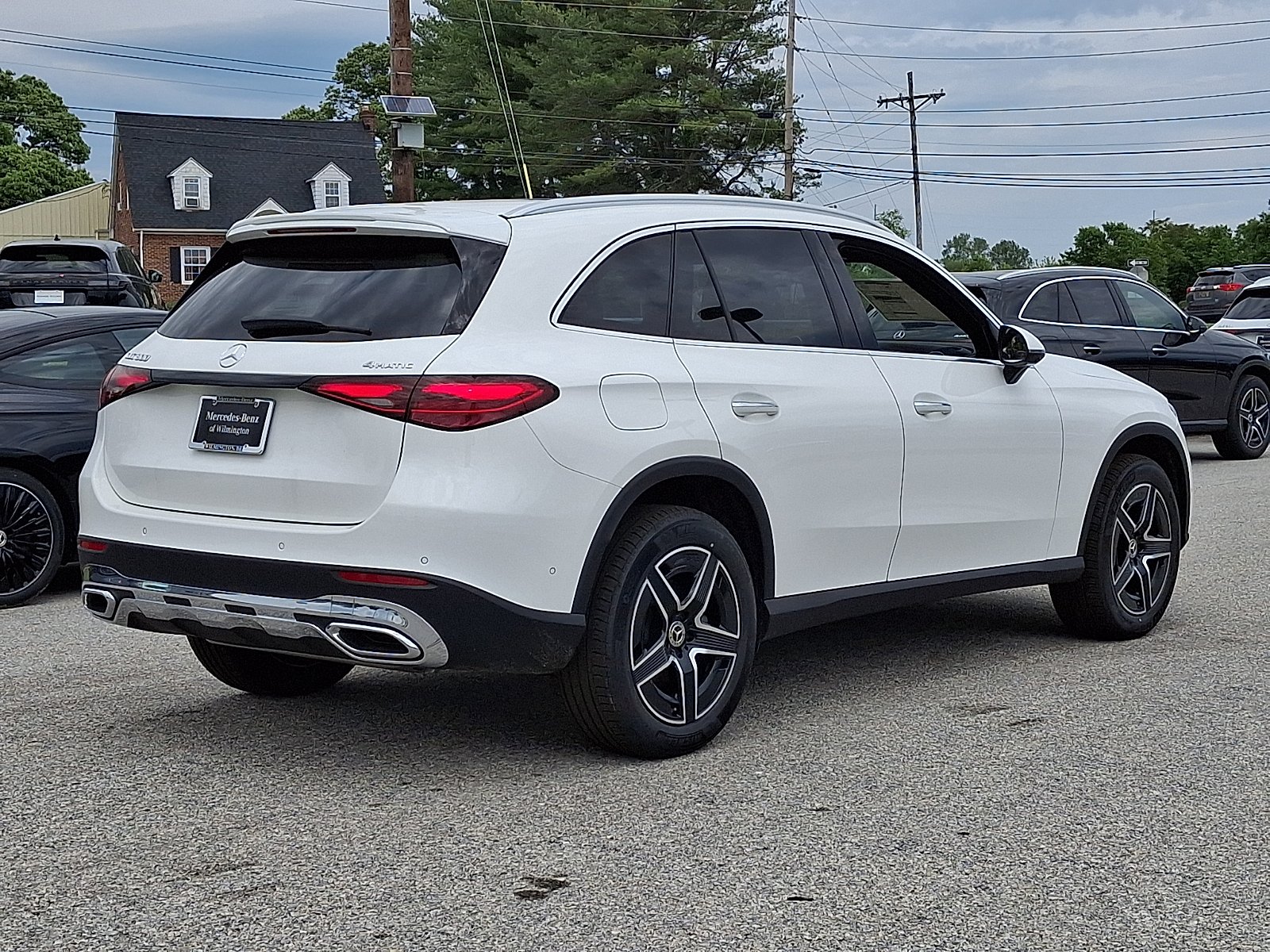 New 2026 Polar White Mercedes-Benz GLC 300 image 6