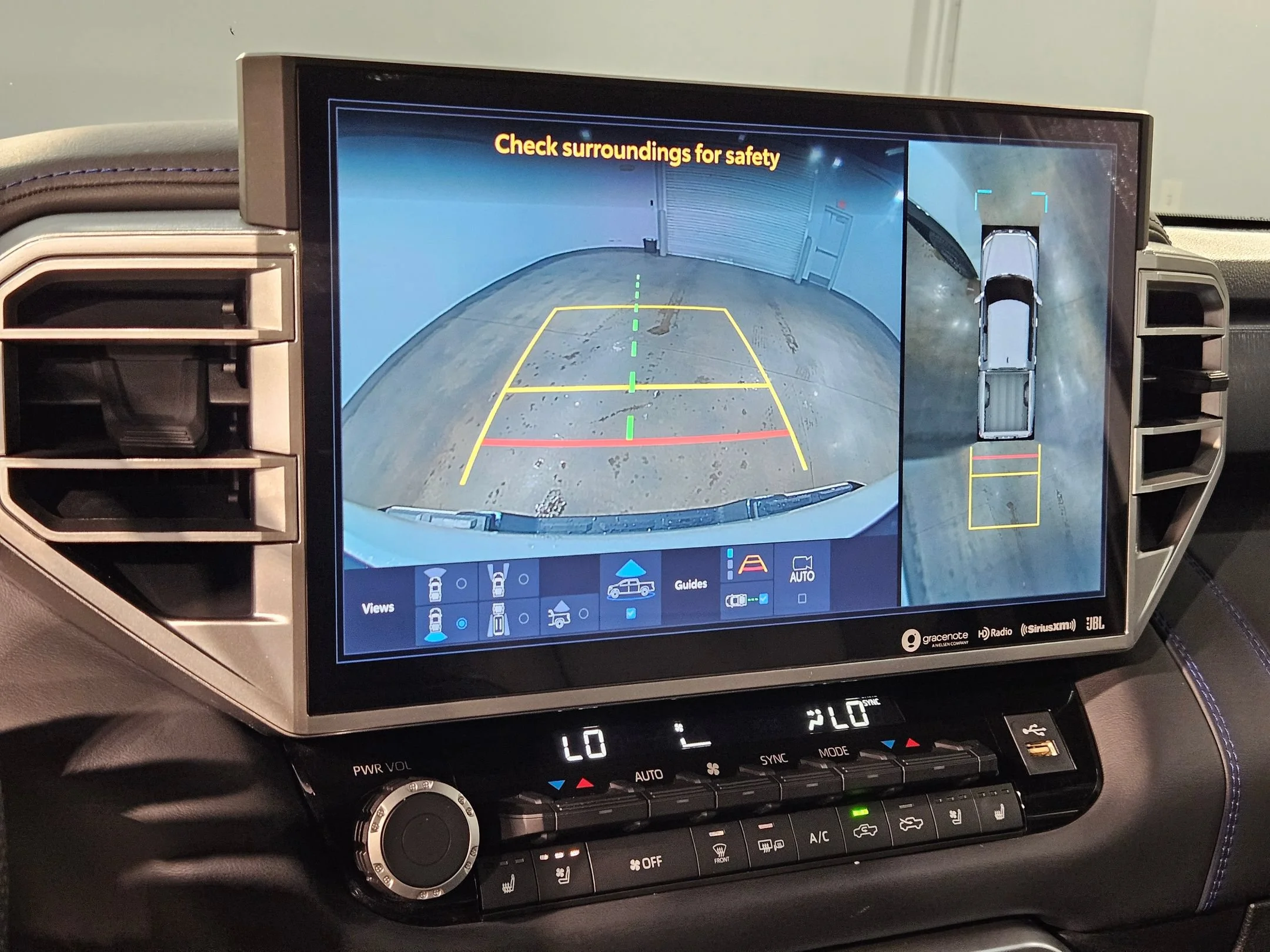 Used 2022 Wind Chill Pearl Toyota Platinum image 31