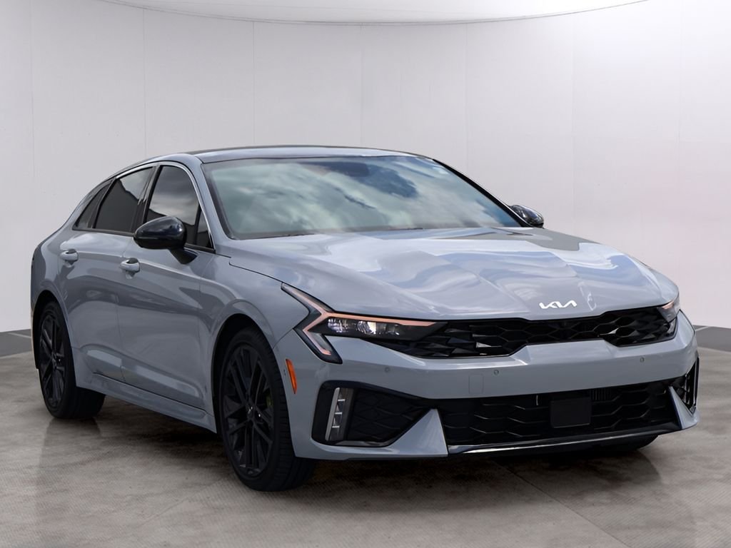 Used 2026 Wolf Gray Kia GT image 3