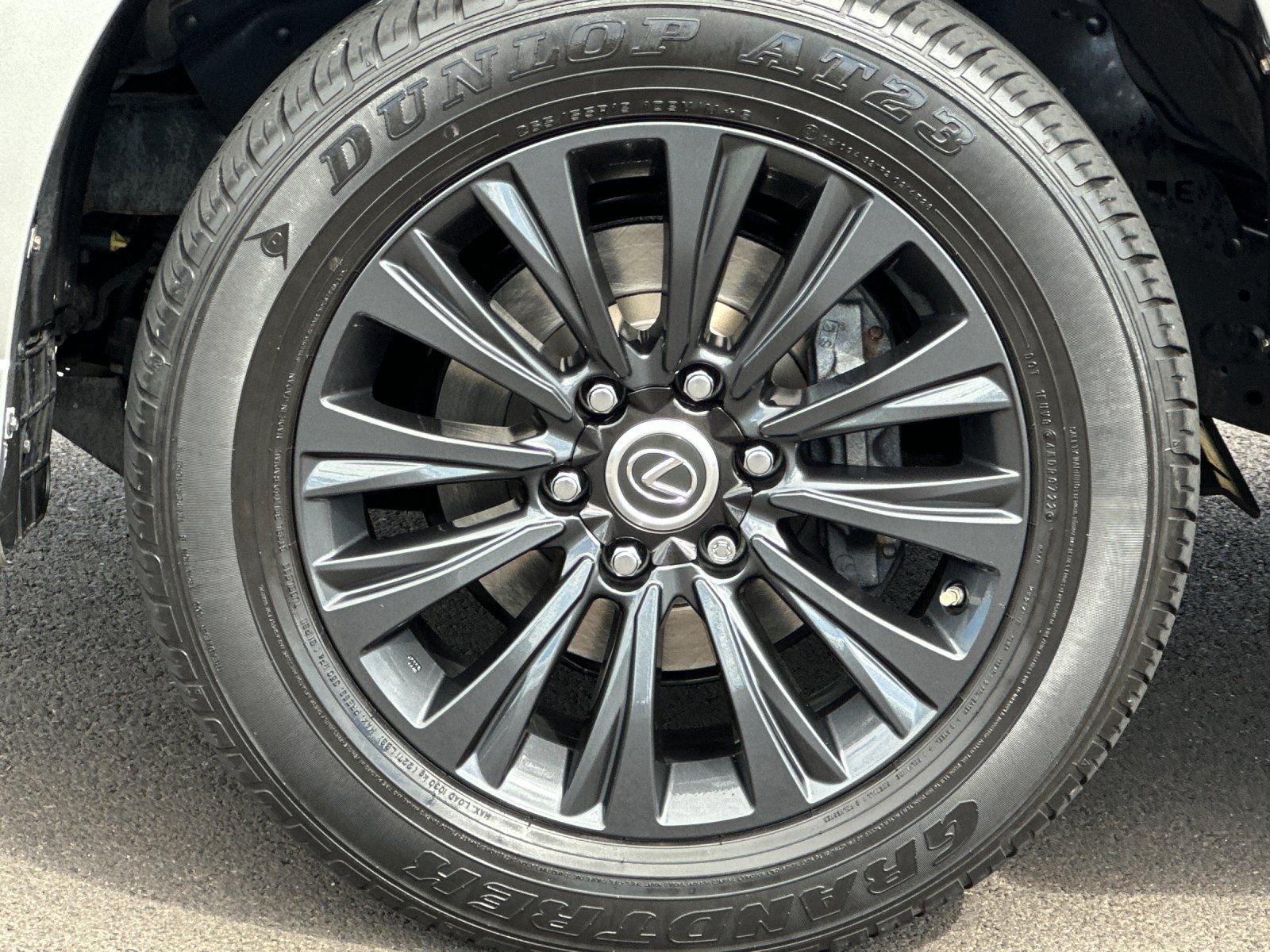 Used 2022 Silver Lexus 460 image 32