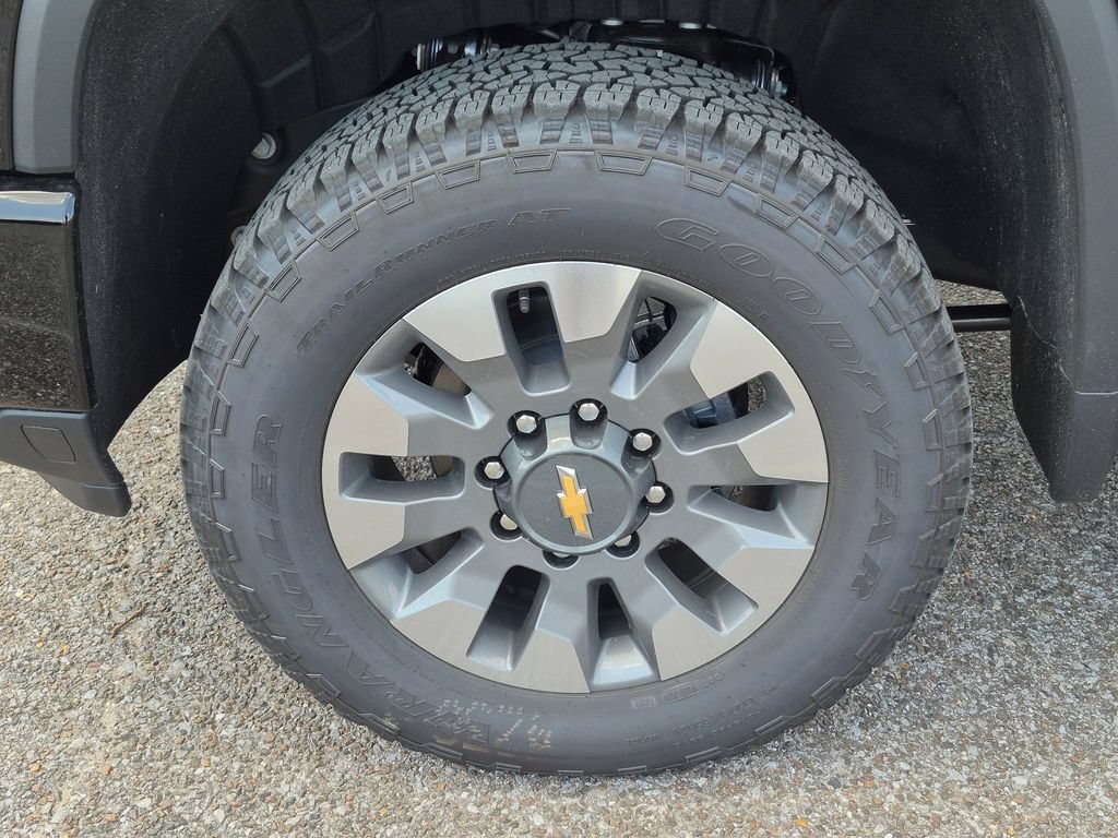 2026 Chevrolet Silverado 2500 HD Custom - Photo 11