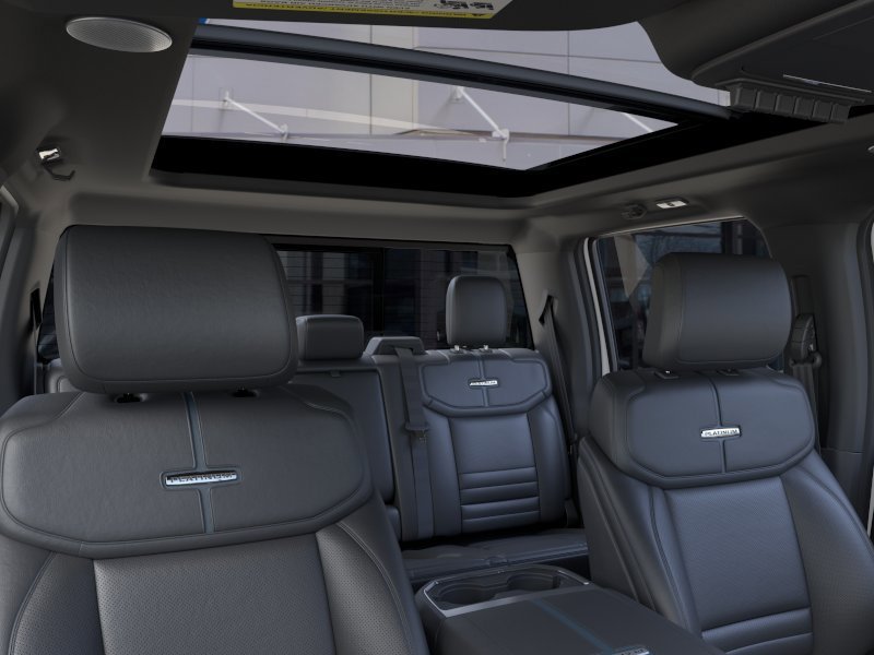 New 2026 Star White Metallic Tri-Coat Ford F-450® Platinum® image 22