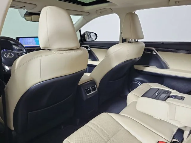 Used 2022 Black Lexus 350L image 11