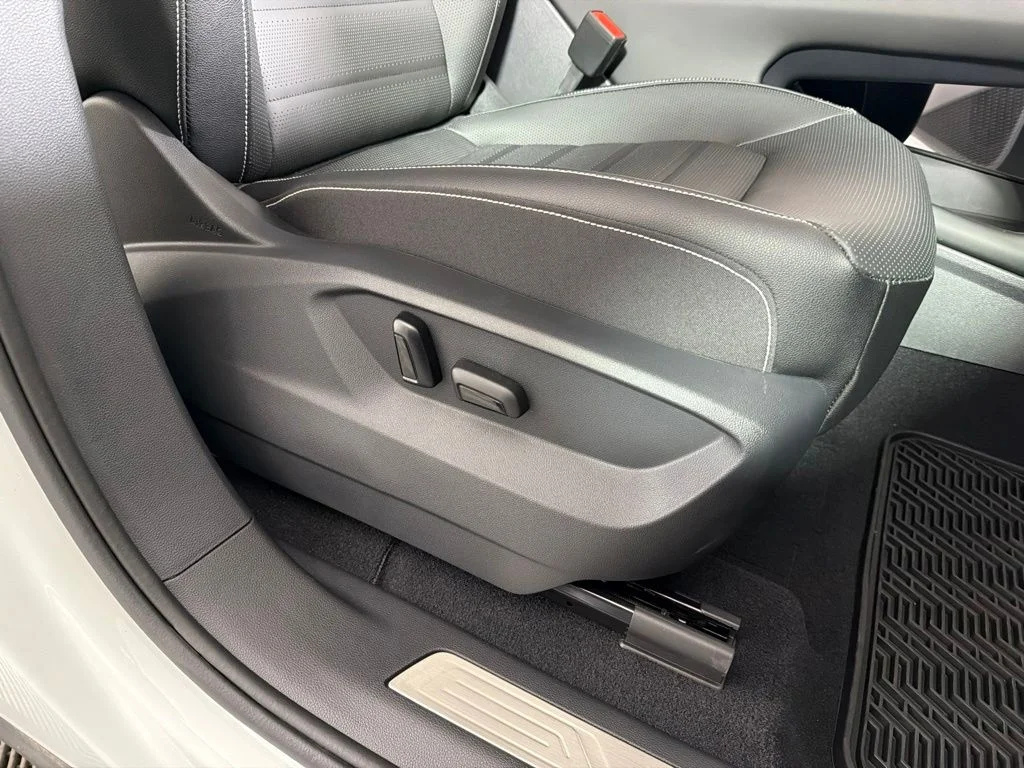 2026 Volkswagen Atlas SEL - Photo 25