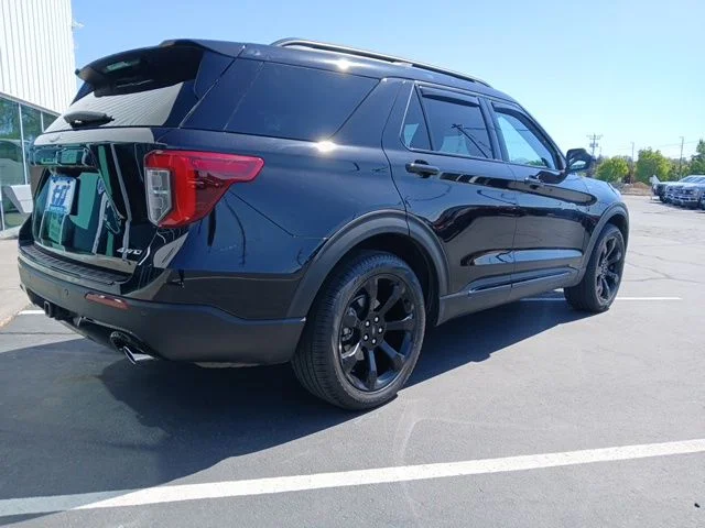 Used 2023 Black Ford ST-Line image 3