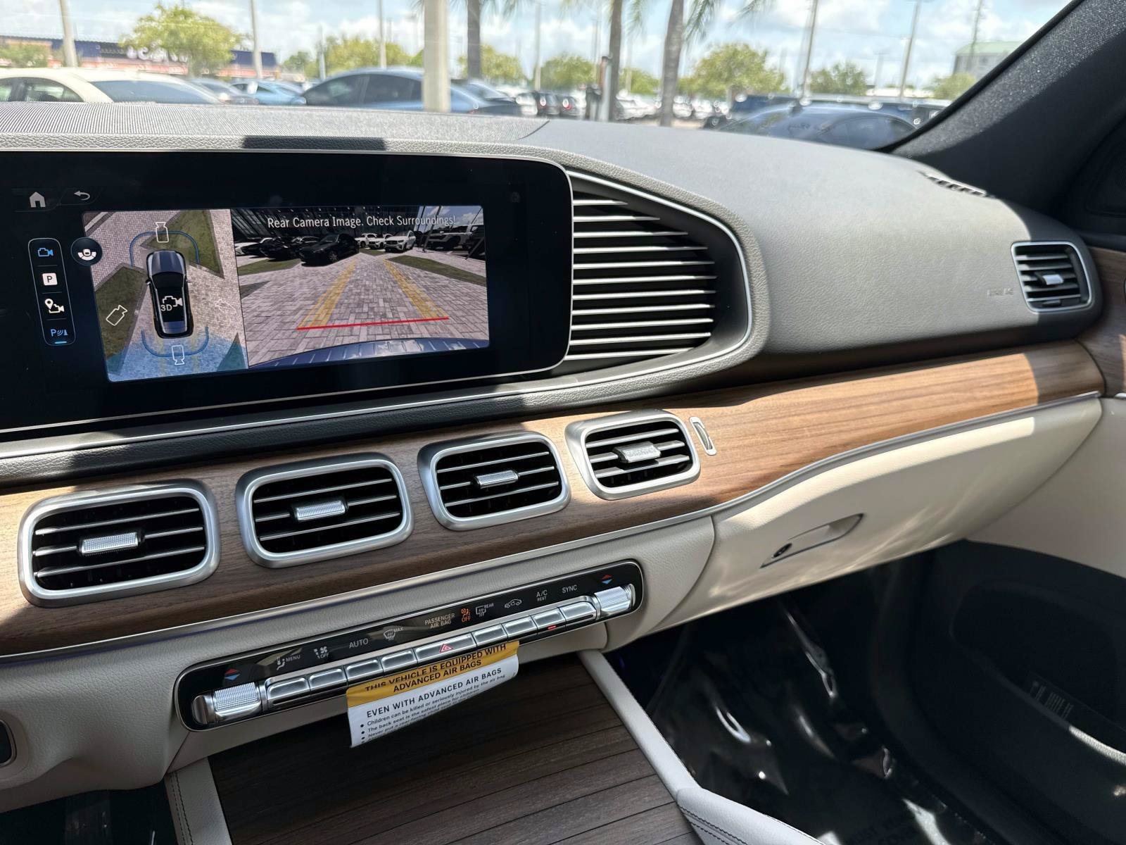 New 2026 Moonlight White Mercedes-Benz 350 4MATIC® SUV image 27
