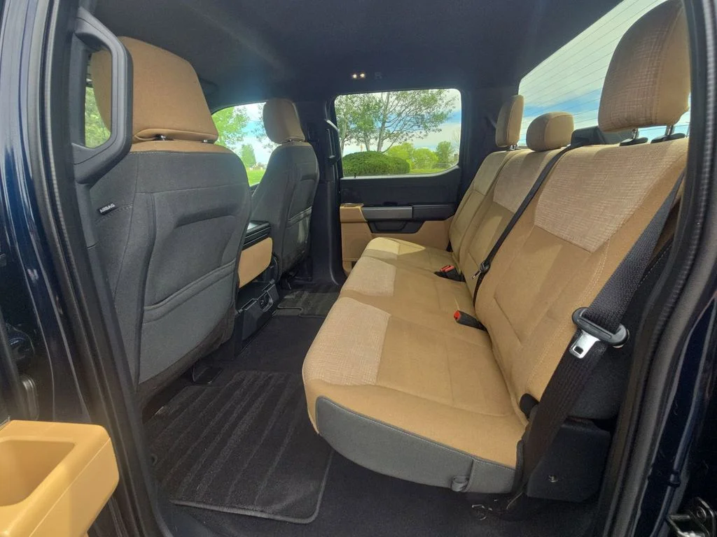 Used 2023 Blue Metallic Ford XLT image 39