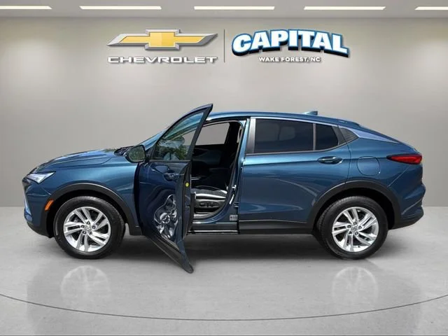 Used 2024 Ocean Blue Metallic Buick Preferred image 9