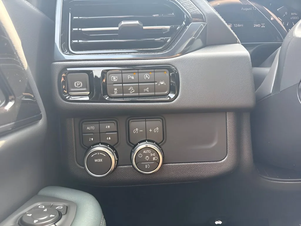 New 2026 Sterling Metallic GMC AT4 image 27