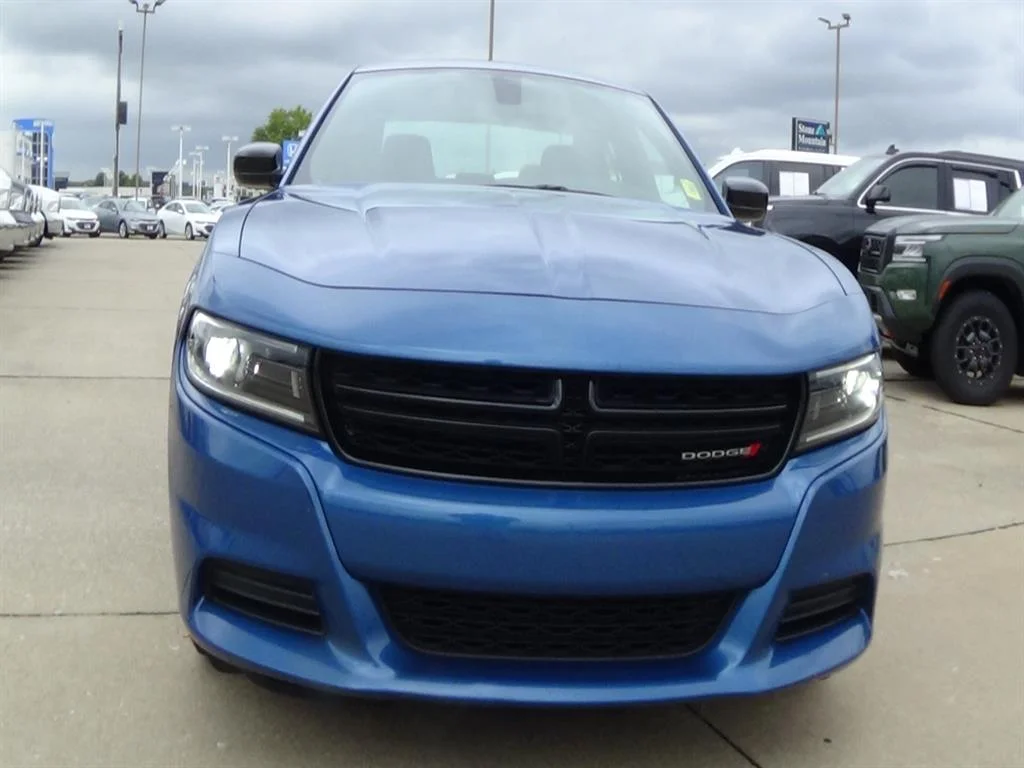 Certified Used 2023 Frostbite (pca) Dodge SXT image 3