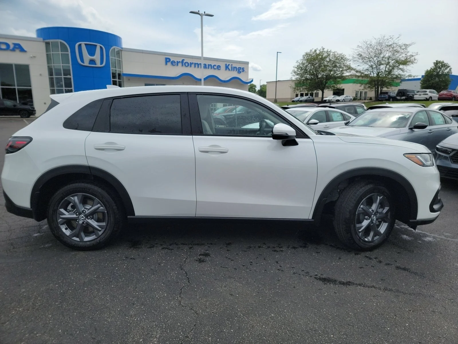 New 2027 Platinum White Pearl Honda LX image 27