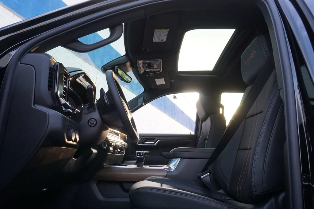 New 2026 Black Chevrolet High Country image 28