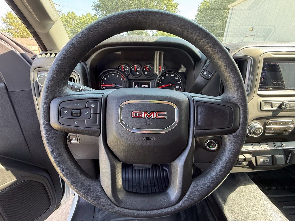 New 2026 Summit White GMC Pro image 20
