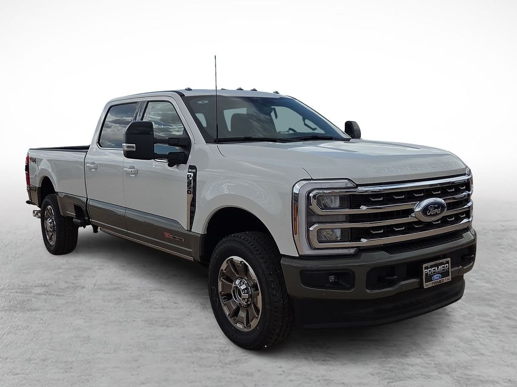 New 2026 Star White Metallic Tri-Coat Ford F-350® King Ranch® image 1