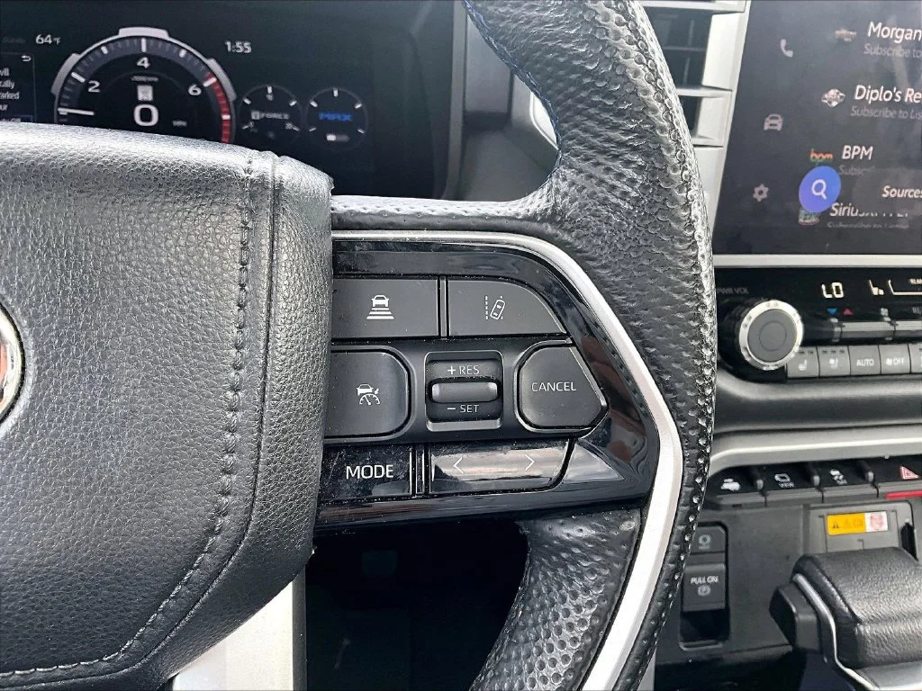 2024 Toyota Sequoia Platinum - Photo 15